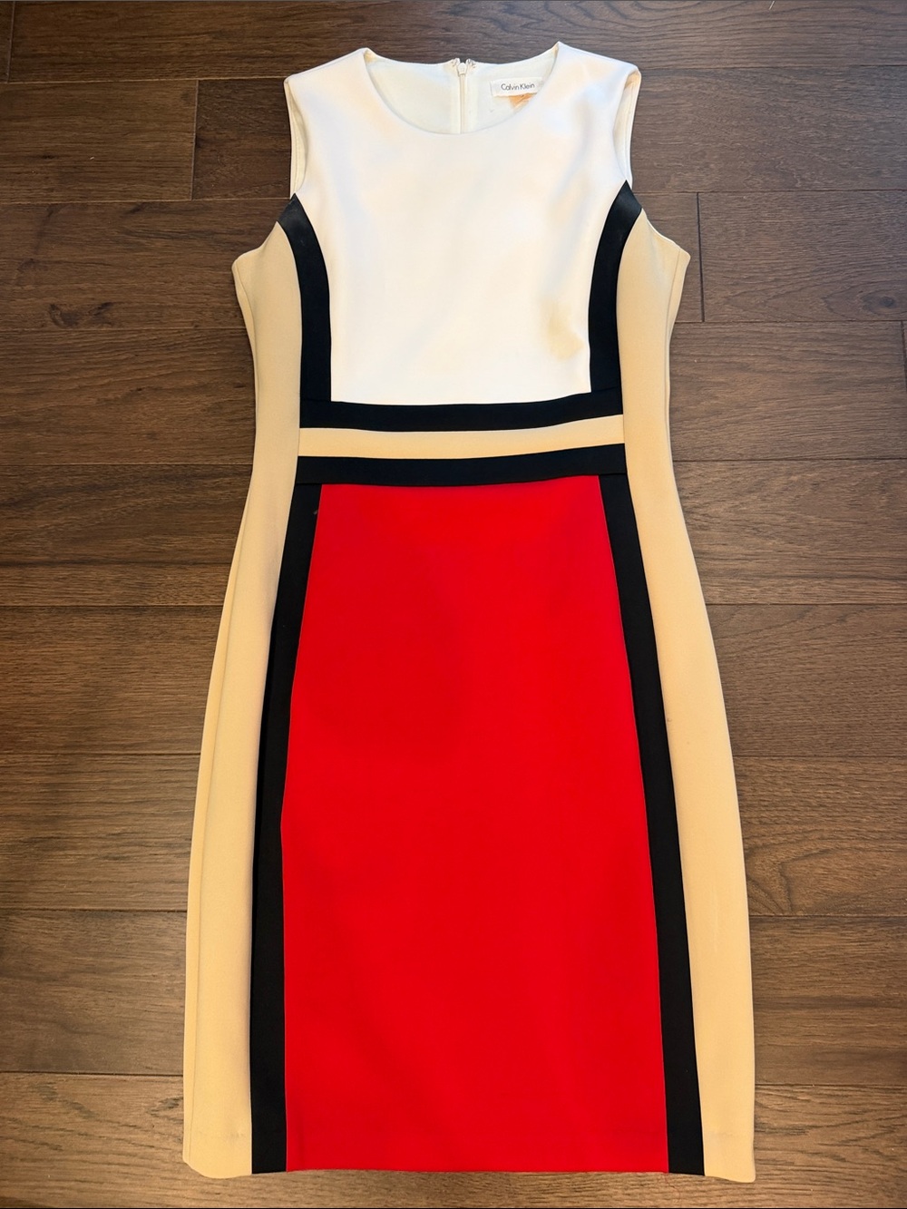 Calvin Klein Colorblock Sheath Dress Size 8 - C52-030